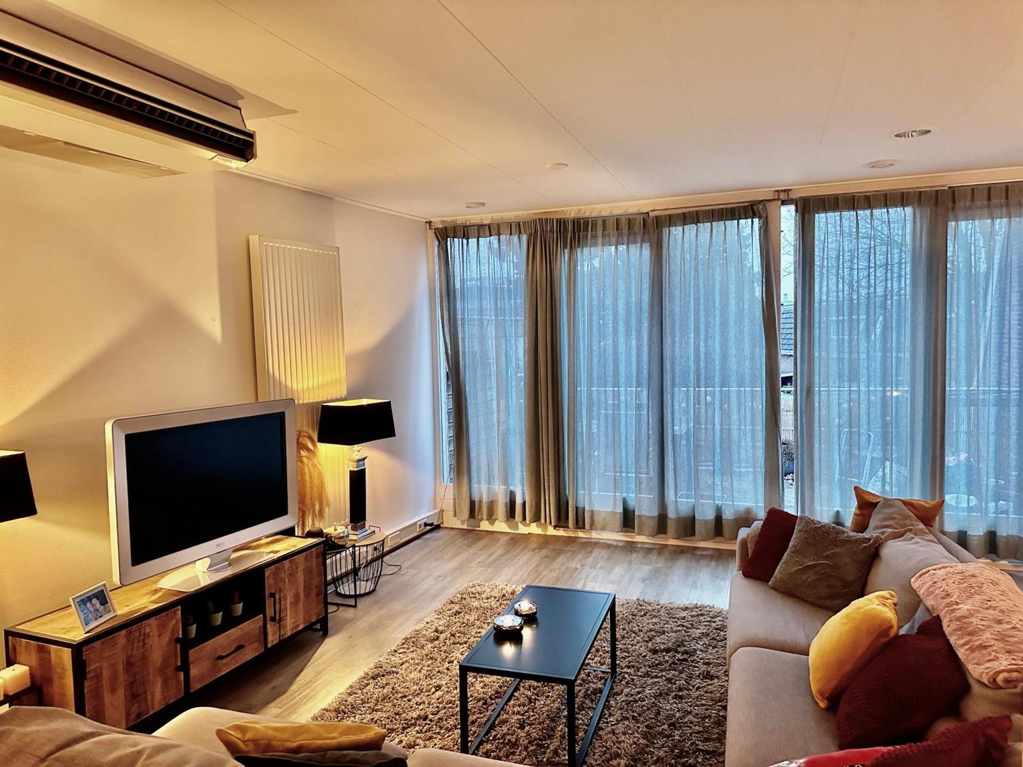 Guesthouse Villa De Eikhof هينغِلو المظهر الخارجي الصورة